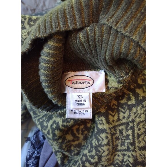 Talbots Women’s Turtleneck Sweater Size XL Wool Blend Medallion Print Pullover - Picture 5 of 6